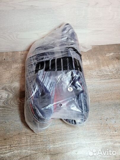 Футбольные бутсы, шиповки puma