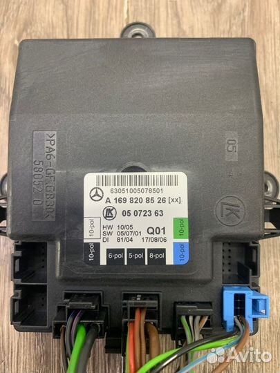 Блок управления дверьми задний левый Mercedes