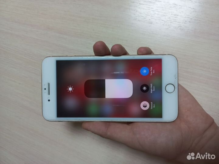 iPhone 8 Plus, 64 ГБ