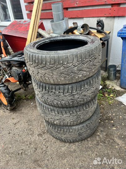 Nokian Tyres Hakkapeliitta 7 225/50 R17 98T