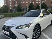 Lexus ES 2.5 AT, 2019, 56 192 км, с пробегом, цена 4 200 000 руб.