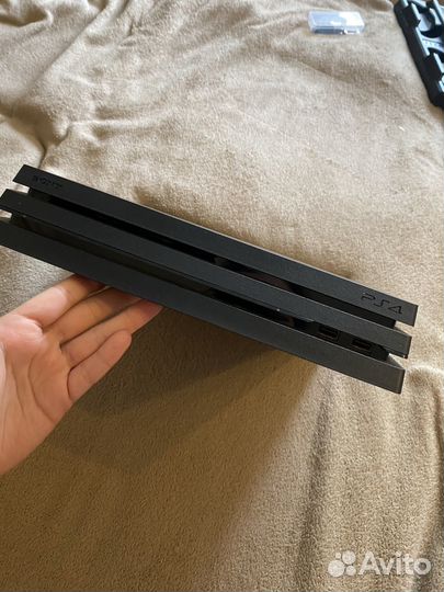 Sony PS4 pro 1tb