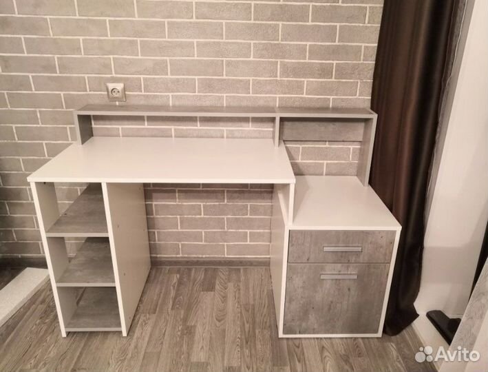 Компьютерный стол «Лайф»