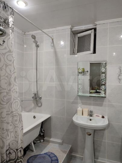 2-к. квартира, 46 м², 1/5 эт.