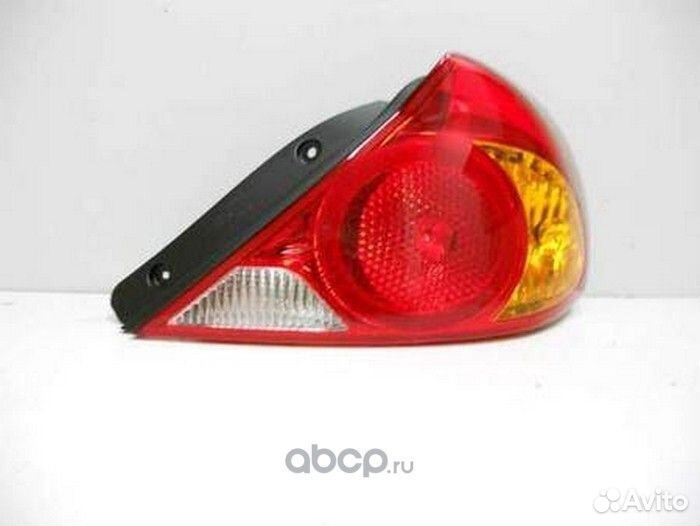 Фонарь задний правый Kia Spectra