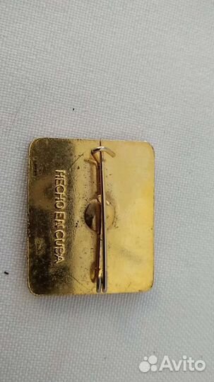 Винтажные значки времен СССР