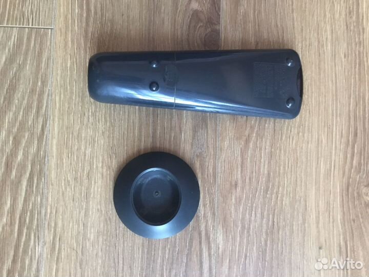 Универсальный пульт Sony RM-V11
