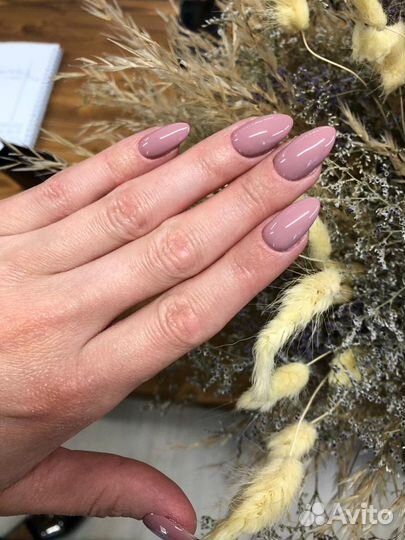 Маникюр/педикюр, наращивание ногтей