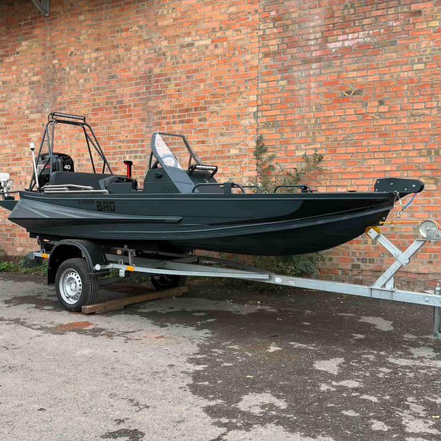 Лодка BRO S 4.2 console