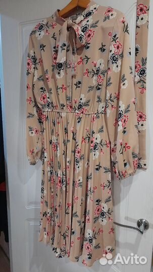 Платье красивое