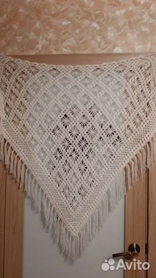 Шаль ручной работы