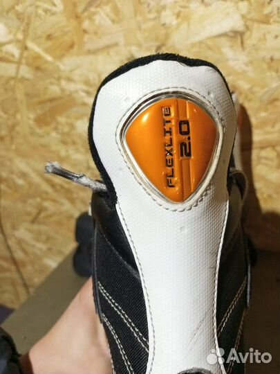 Хоккейные коньки Bauer (40-40.5)