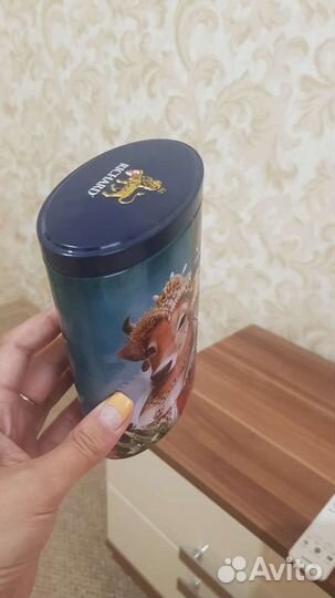 Банки от чая, печенья