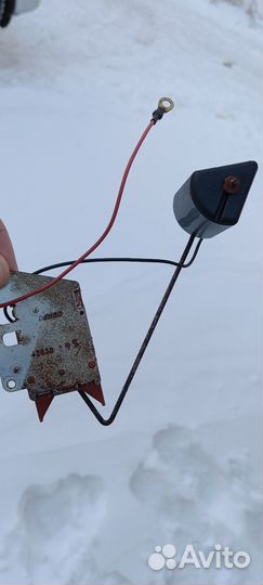 Датчики бензина RAV-4