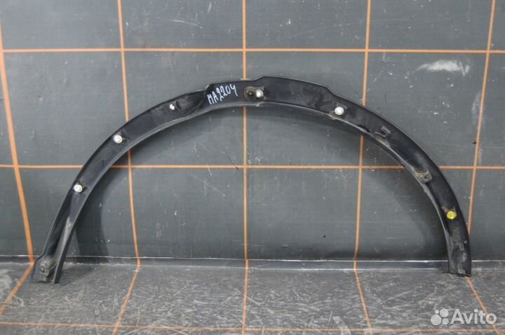 Накладка крыла заднего-Land Rover Discovery Sport