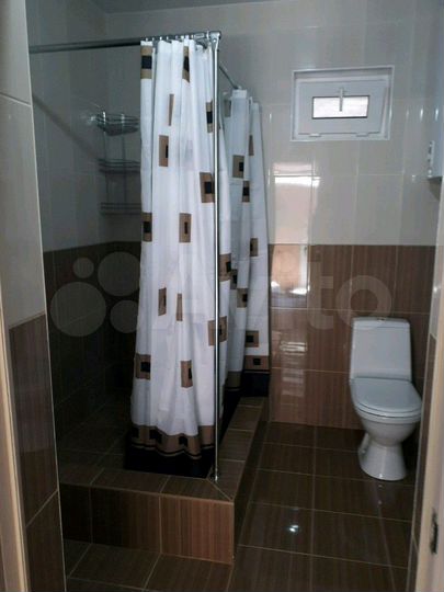 Комната 50 м², 1/2 эт.