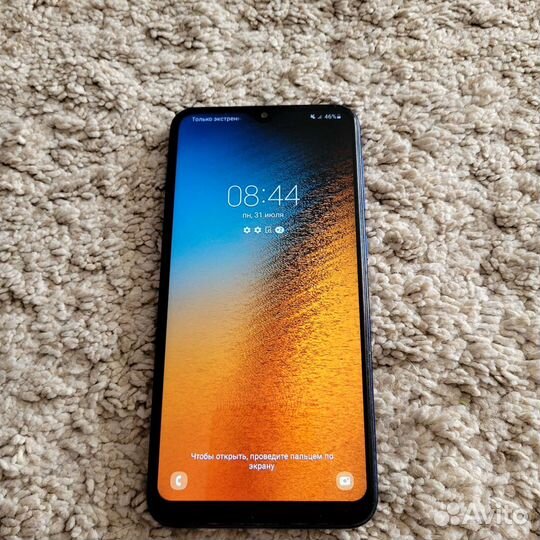 Телефон Samsung galaxy a10