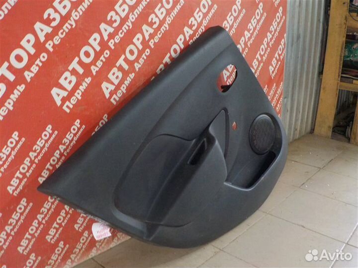 Дверная карта задняя левая Renault Sandero 2 2018