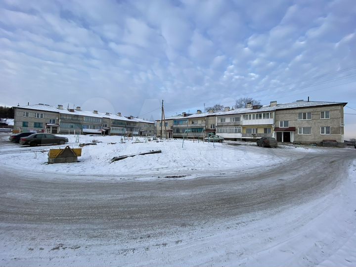 3-к. квартира, 54 м², 2/2 эт.