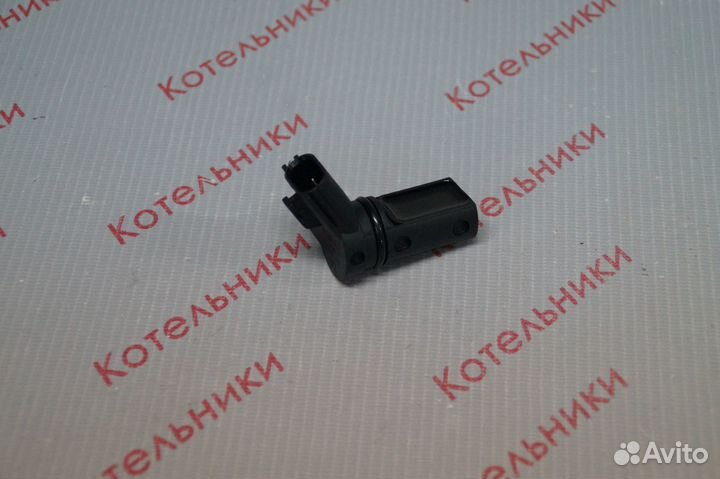 Nissan 23731-5M006 Датчик положения распредвала