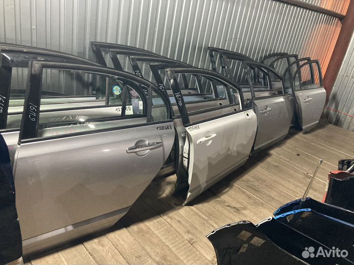 Дверь Honda Civic 4D