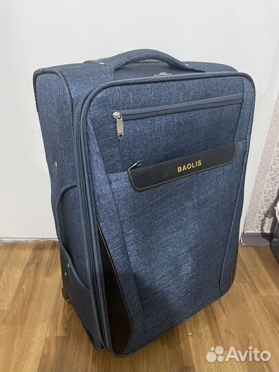 Чемодан на колесах