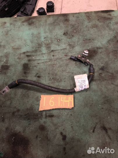 Клемма аккумулятора минусовая - Jeep WK2