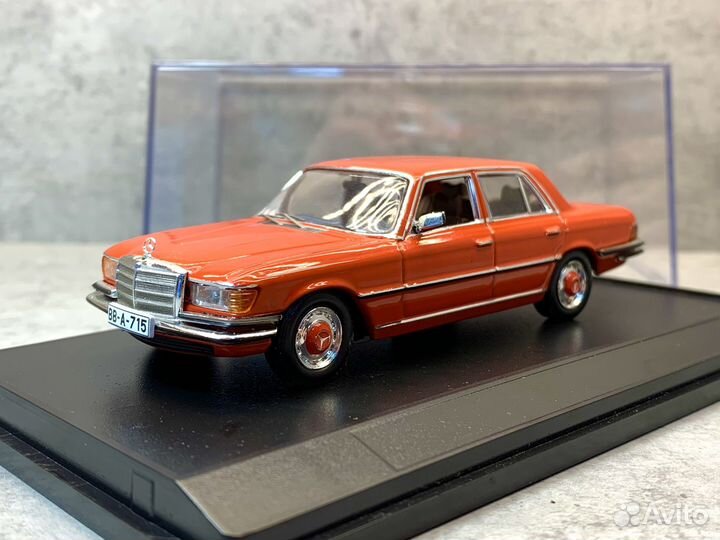 Коллекционная модель Mercedes-Benz 450SEL 1:43