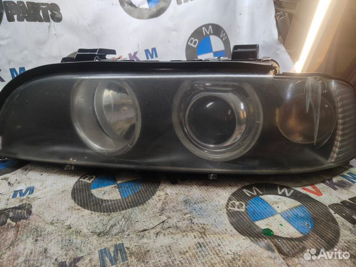 Передние фары бмв Е39 рестайлинг ксенон глазки