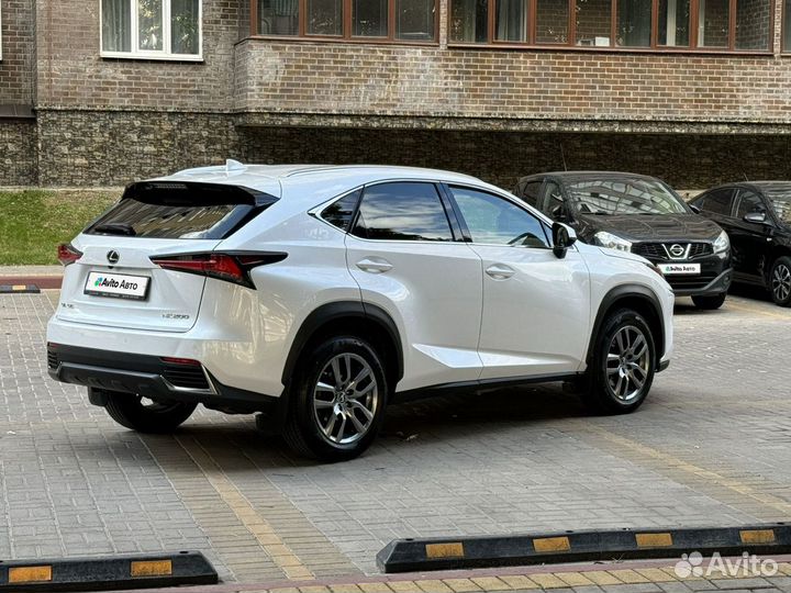 Lexus NX 2.0 CVT, 2017, 98 300 км