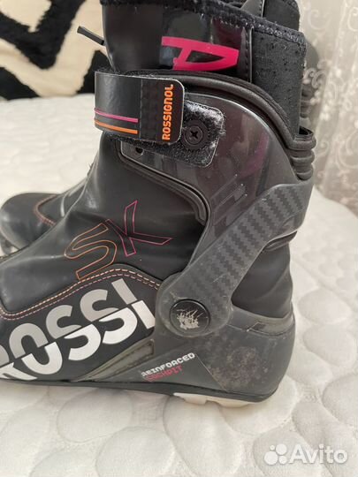 Лыжные ботинки коньковые Rossignol X-8 Skate FW