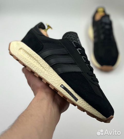 Retro style Adidas Retropy E5