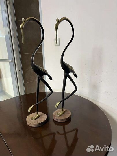 Бронзовая статуэтка фламинго