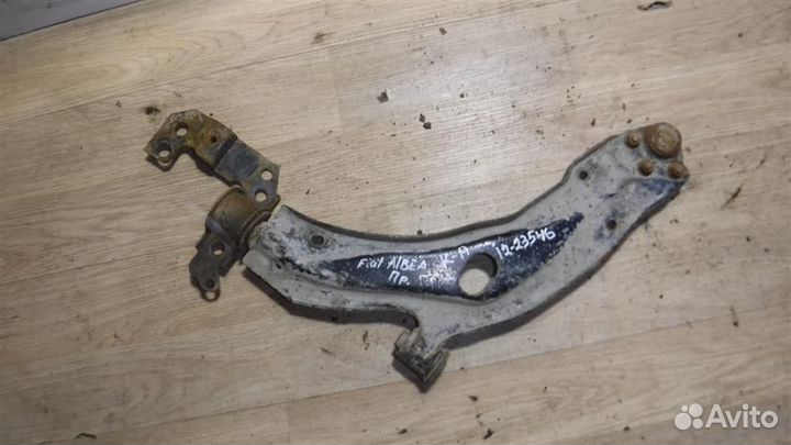 Рычаг передний правый Fiat Albea 2002-2012