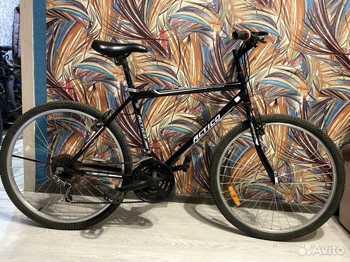 Велосипед бу actico 26' 18 скоростей