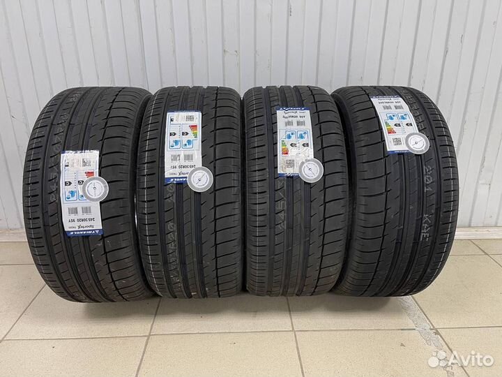 Triangle TH201 265/30 R19 93Y
