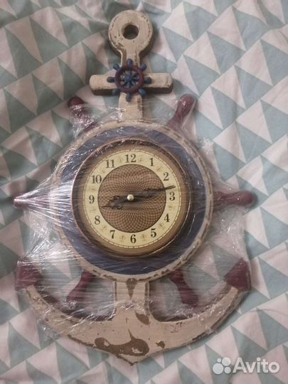 Часы настенные