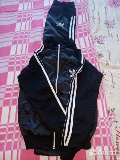 Спортивный костюм