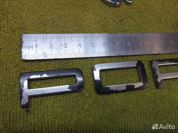 Порше Эмблема задняя Porsche