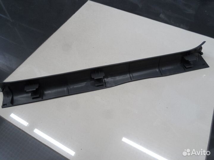 Накладка на порог передняя левая Toyota Prius