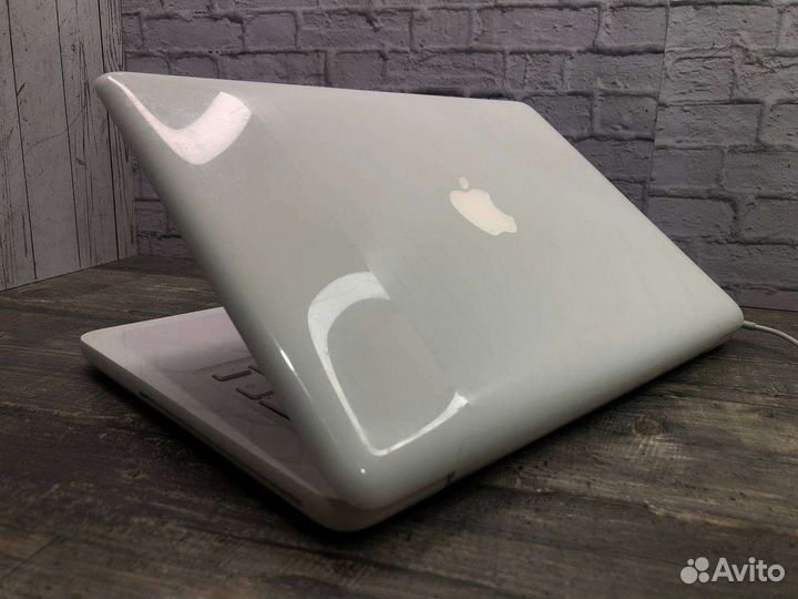 Apple MacBook Air 13 2010