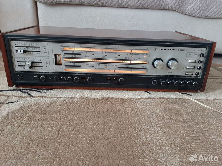 Радиола Элегия 102