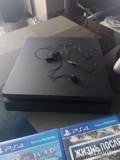 Sony PS4 slim 1tb