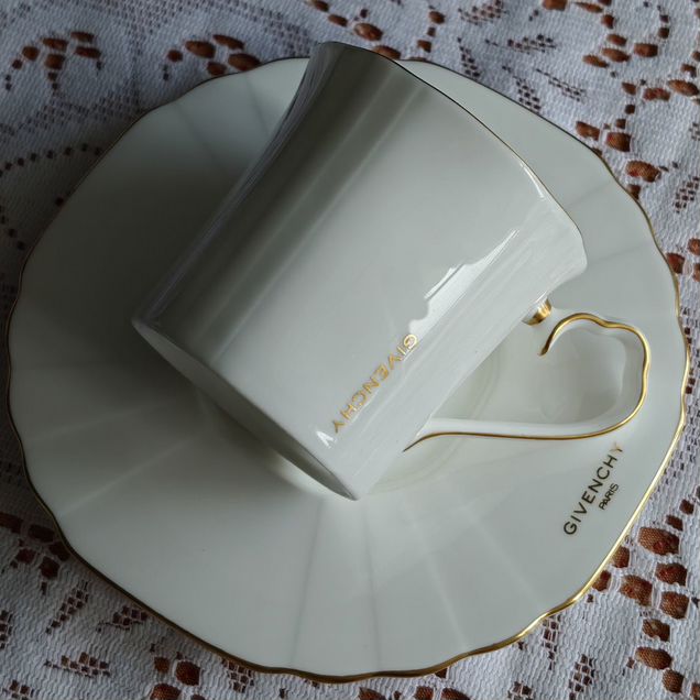 Чайная пара Givenchy какая красивая