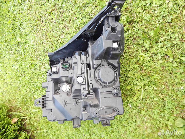 Фара правая Hyundai Santa Fe 4 поколение рестайлин