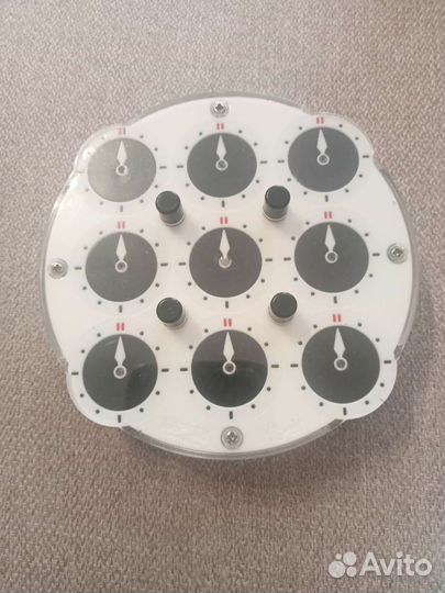 Часы рубика mo fang ge