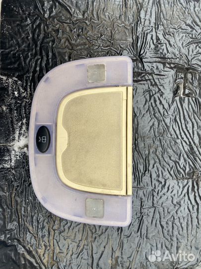 Плафон освещения Mercedes W220