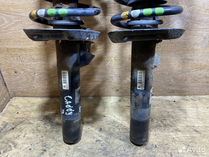 Комплект передних стоек Volkswagen Caddy 3 ST227