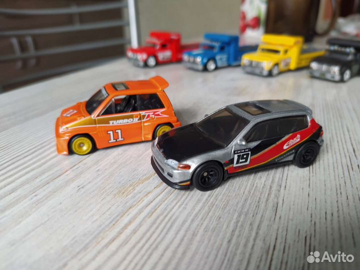 Машинки hot wheels