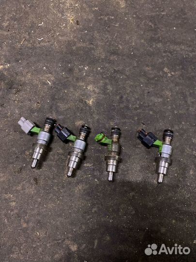 Форсунки 1азфсе Toyota Voxy